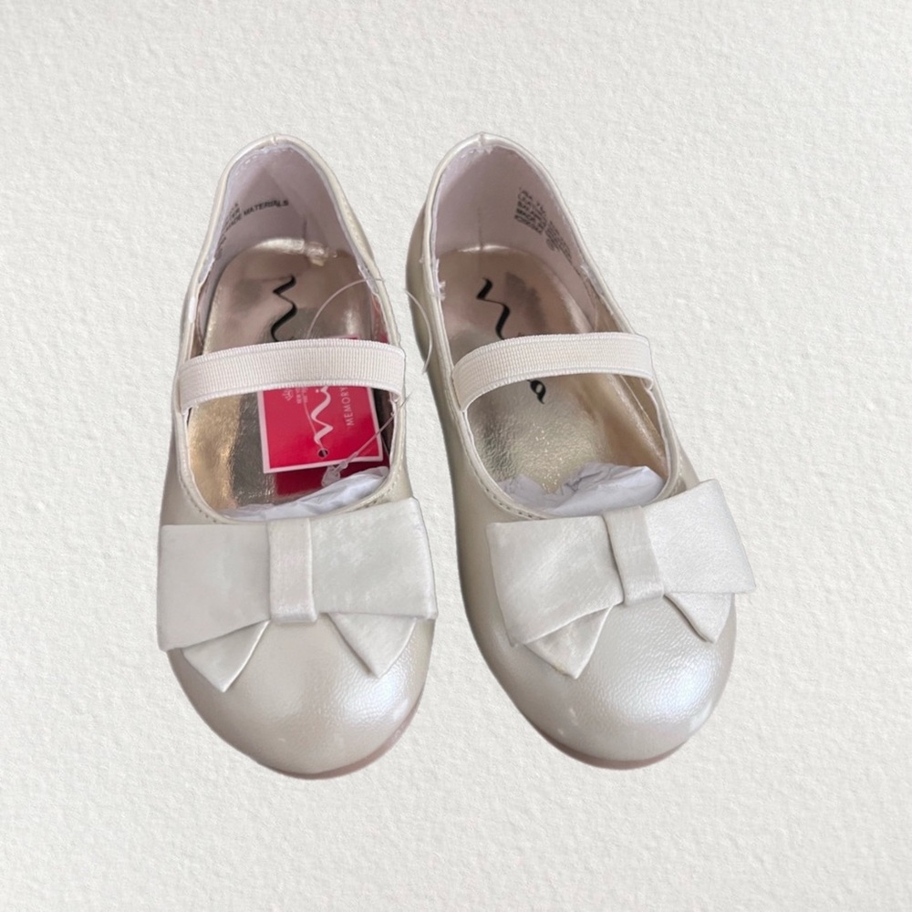 Nina size 7 toddler dress shoes cream